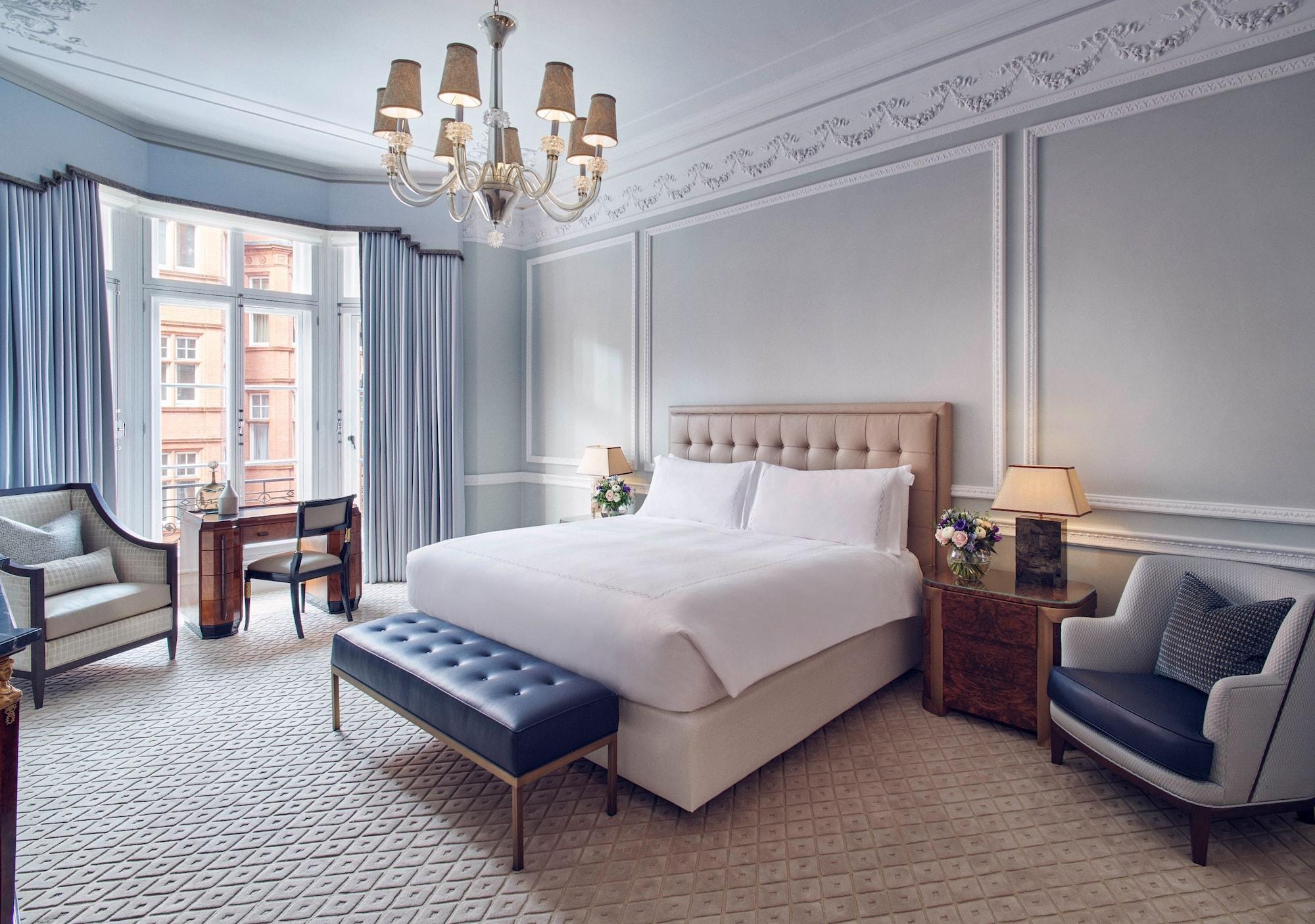 Claridge'S, Maybourne Hotel Collection Лондон Экстерьер фото